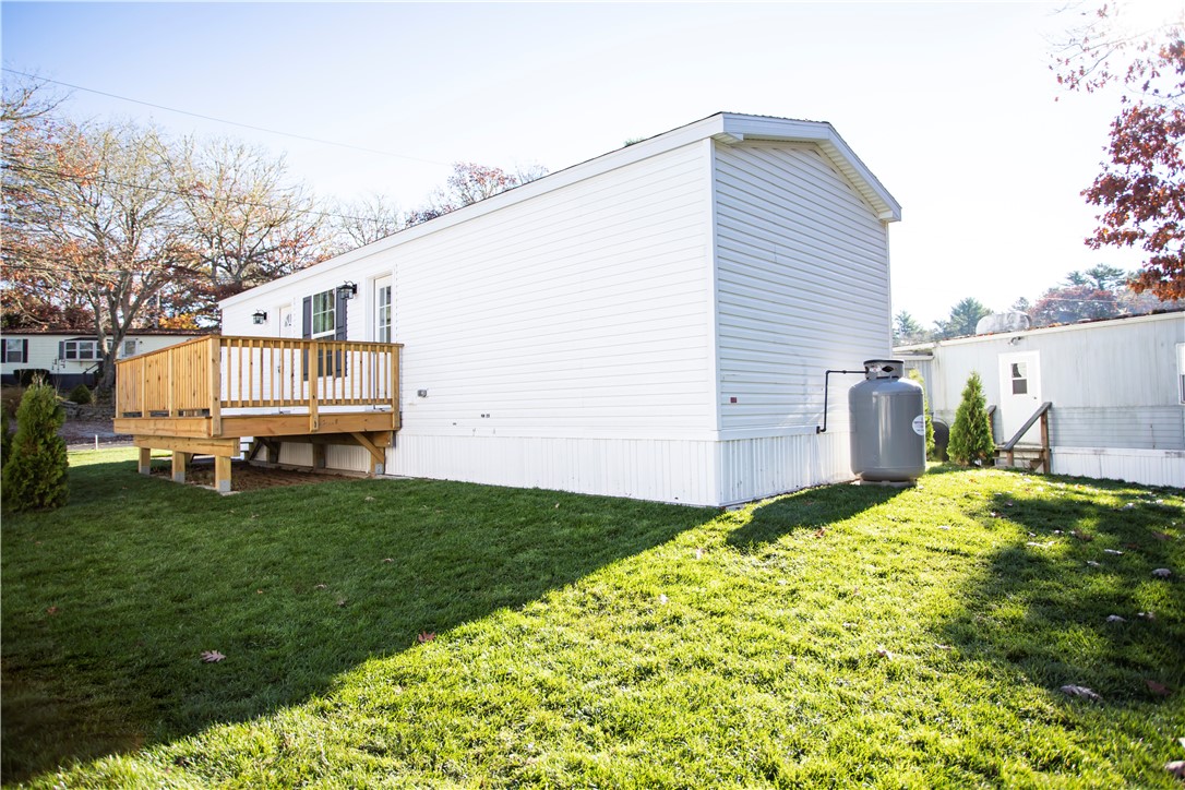 22 Toadstool Knolls Charlestown, RI 02813 - Photo 4 of 30