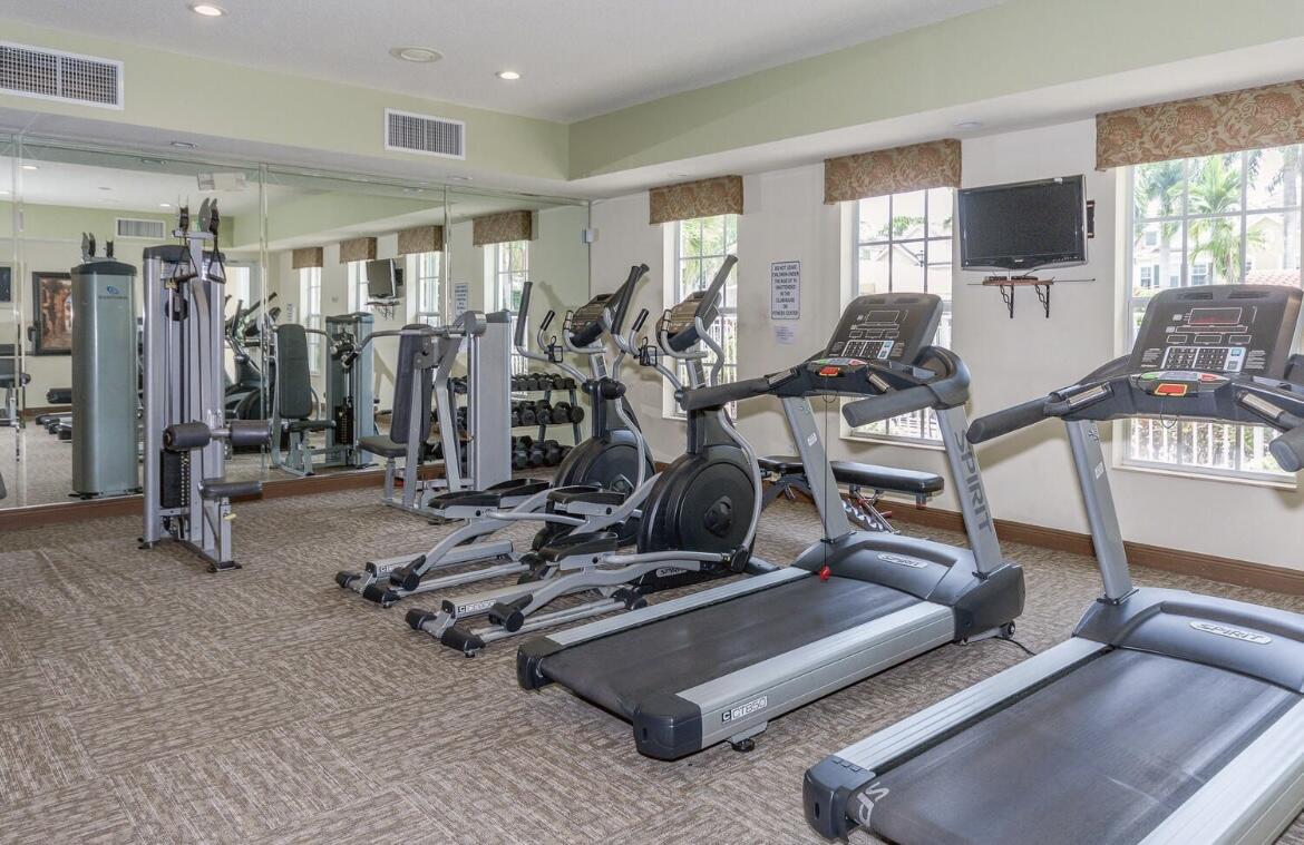 555 Dakota Drive Jupiter, FL 33458 - Photo 19 of 20 2BD32679-EFC3-45B4-89A8-779967FDACD9_1_2