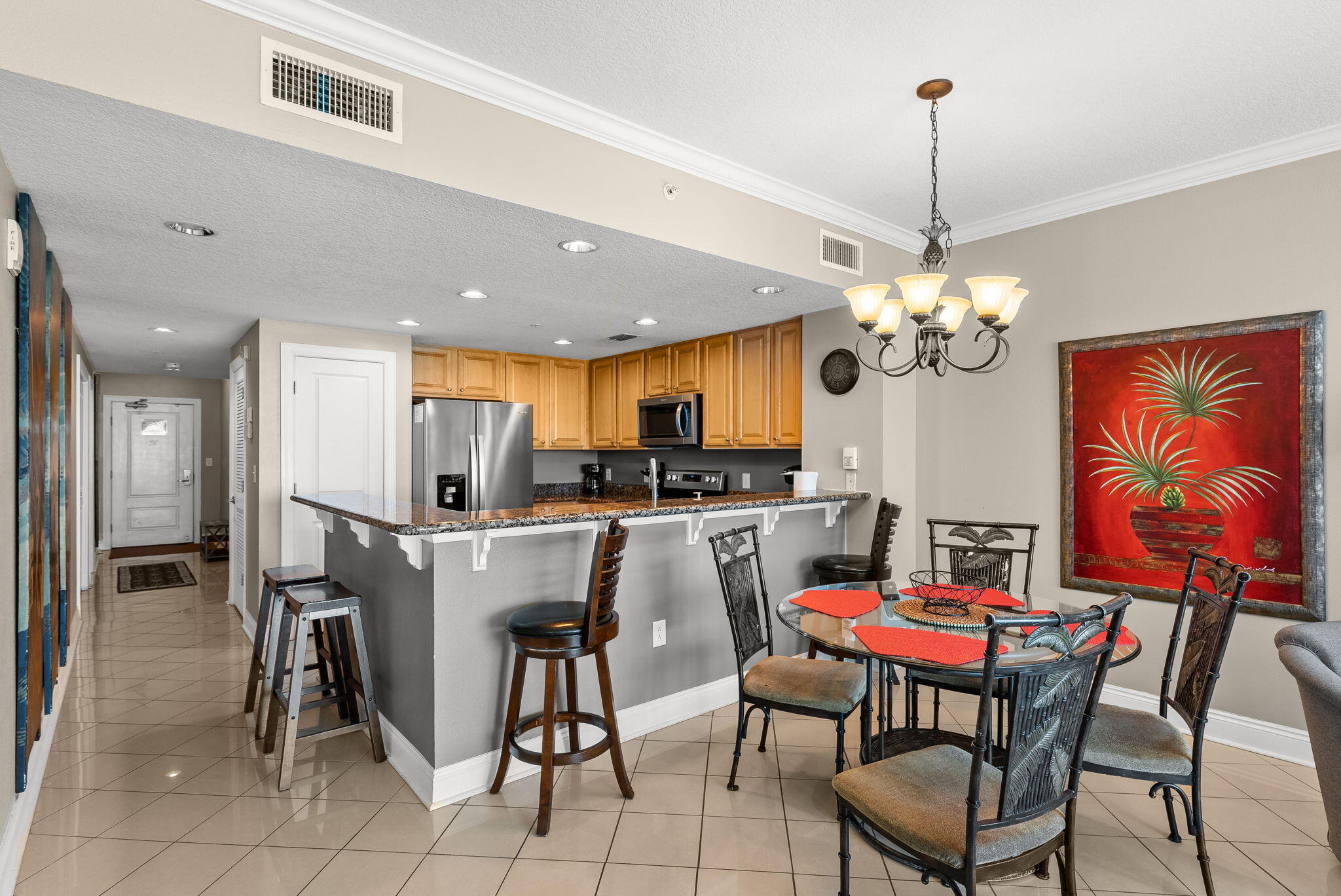 17281 Front Beach Road, Unit 502 Panama City Beach, FL 32413 - Photo 11 of 41 Kitchen & Dining Area