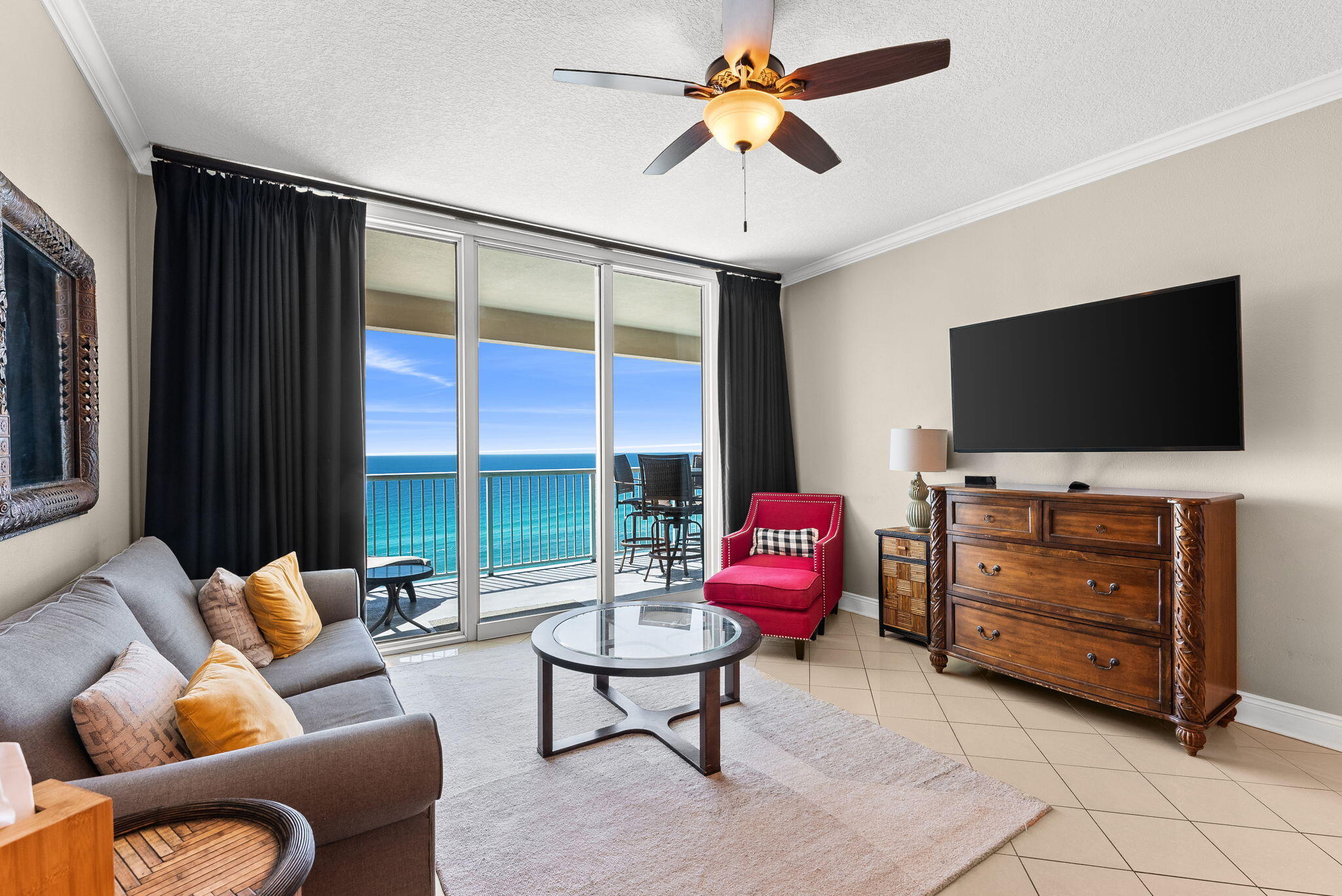 17281 Front Beach Road, Unit 502 Panama City Beach, FL 32413 - Photo 6 of 41 Living Area