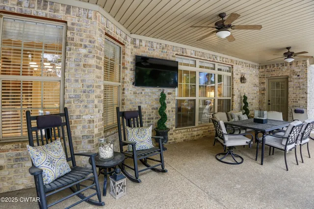 $499,900 | 23 Kinnewick Cove, Jackson, TN 38305