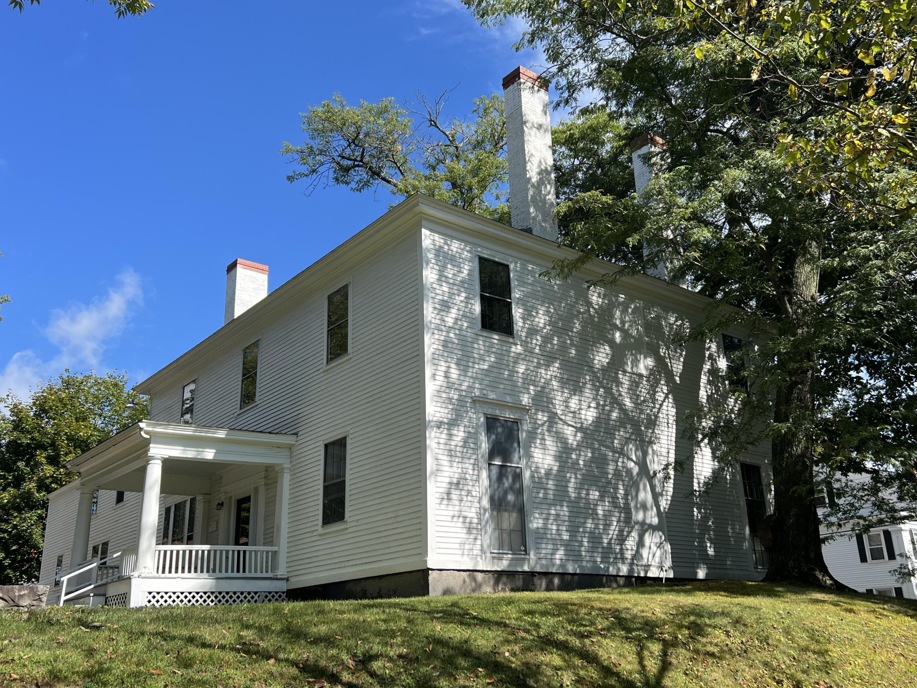 8 Crosby Street Augusta, ME 04330 - Photo 11 of 56 IMG_2144.vers.2