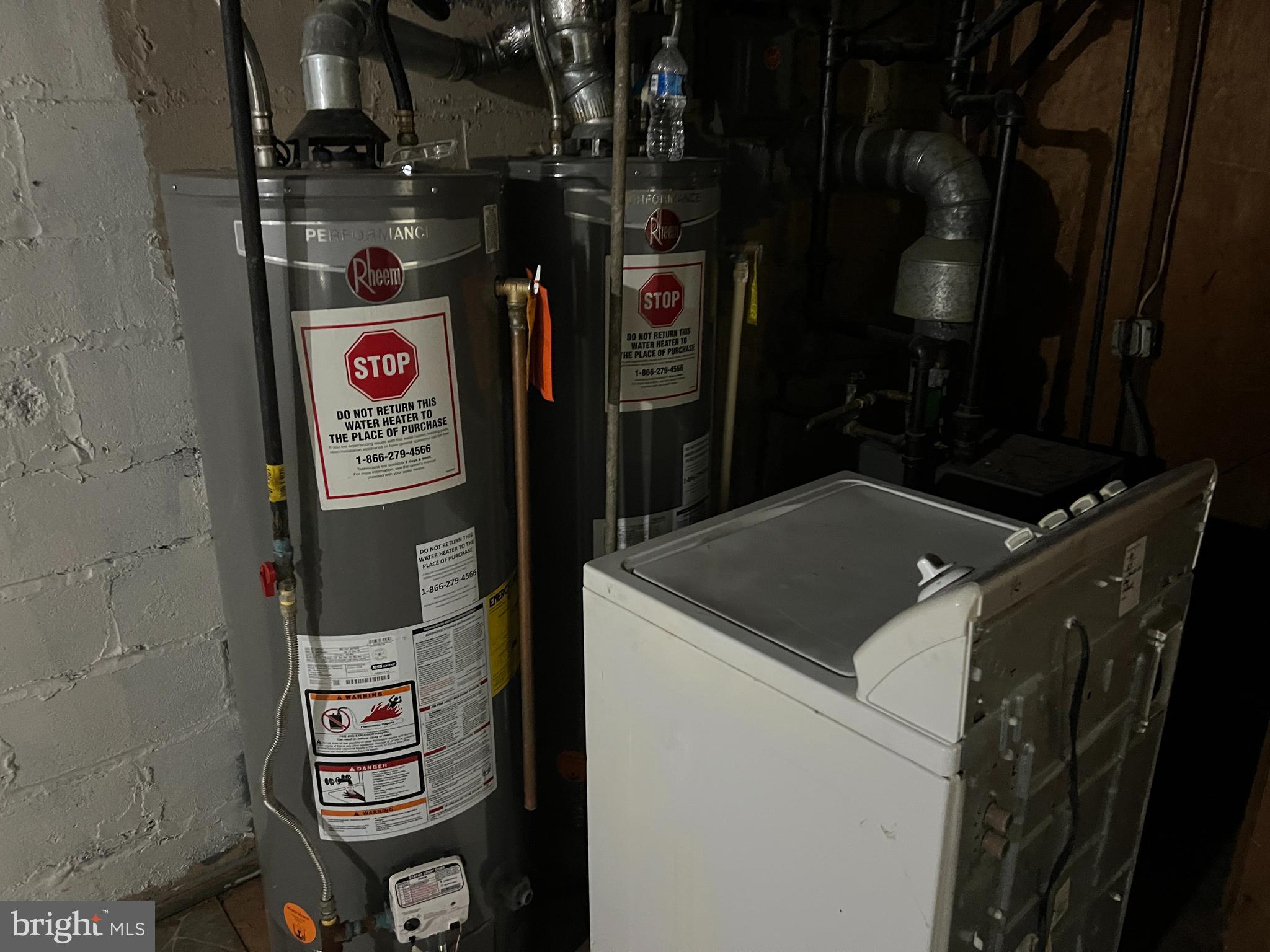 4132 Audrey Avenue Baltimore, MD 21225 - Photo 8 of 14 a close view of water heater