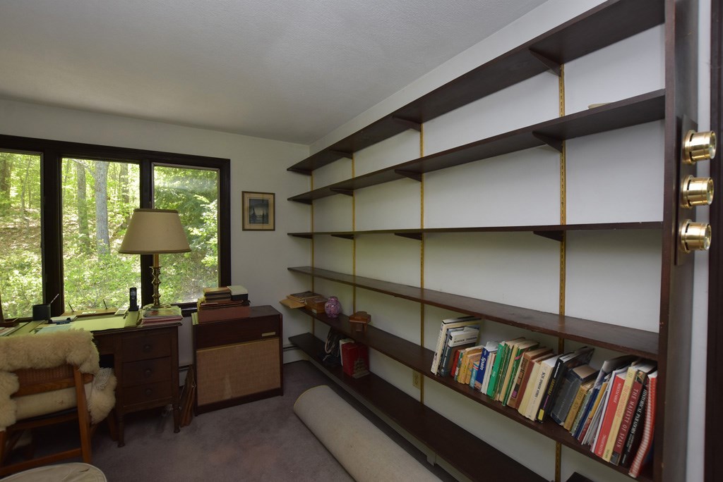 159 Aldrich Road Glocester, RI 02857 - Photo 13 of 22 Gallery Image 13