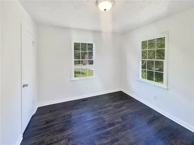 $330,000 | 294 Farm Ridge Drive Northeast, Woodstock, GA 30188