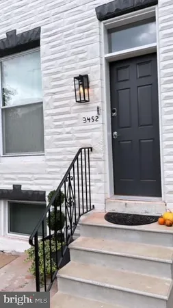 $1,800 | 3452 Elm Avenue, Unit 2, Baltimore, MD 21211