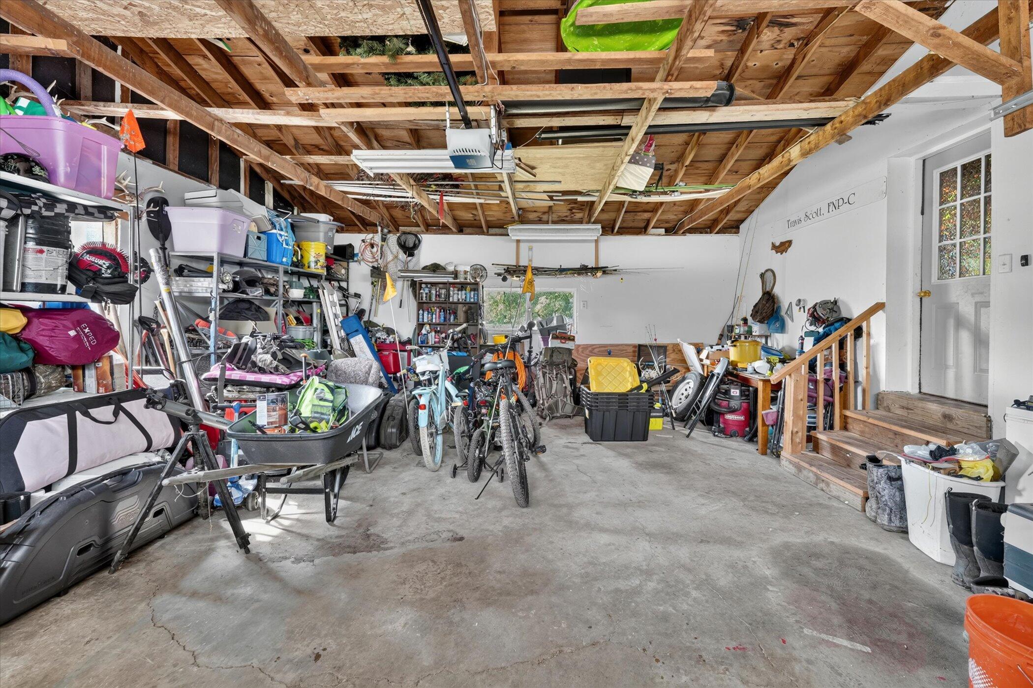 3476 East French Road St. Johns, MI 48879 - Photo 39 of 43 34-3476-E-French-Rd-Windowstill