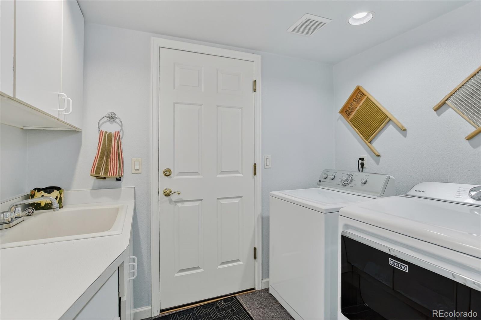 10316 Meade Loop Westminster, CO 80031 - Photo 32 of 48