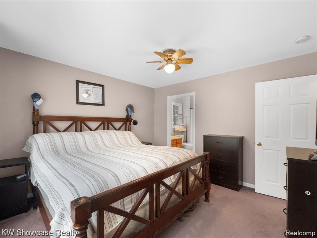 7225 Faussett Road Fenton, MI 48430 - Photo 14 of 28