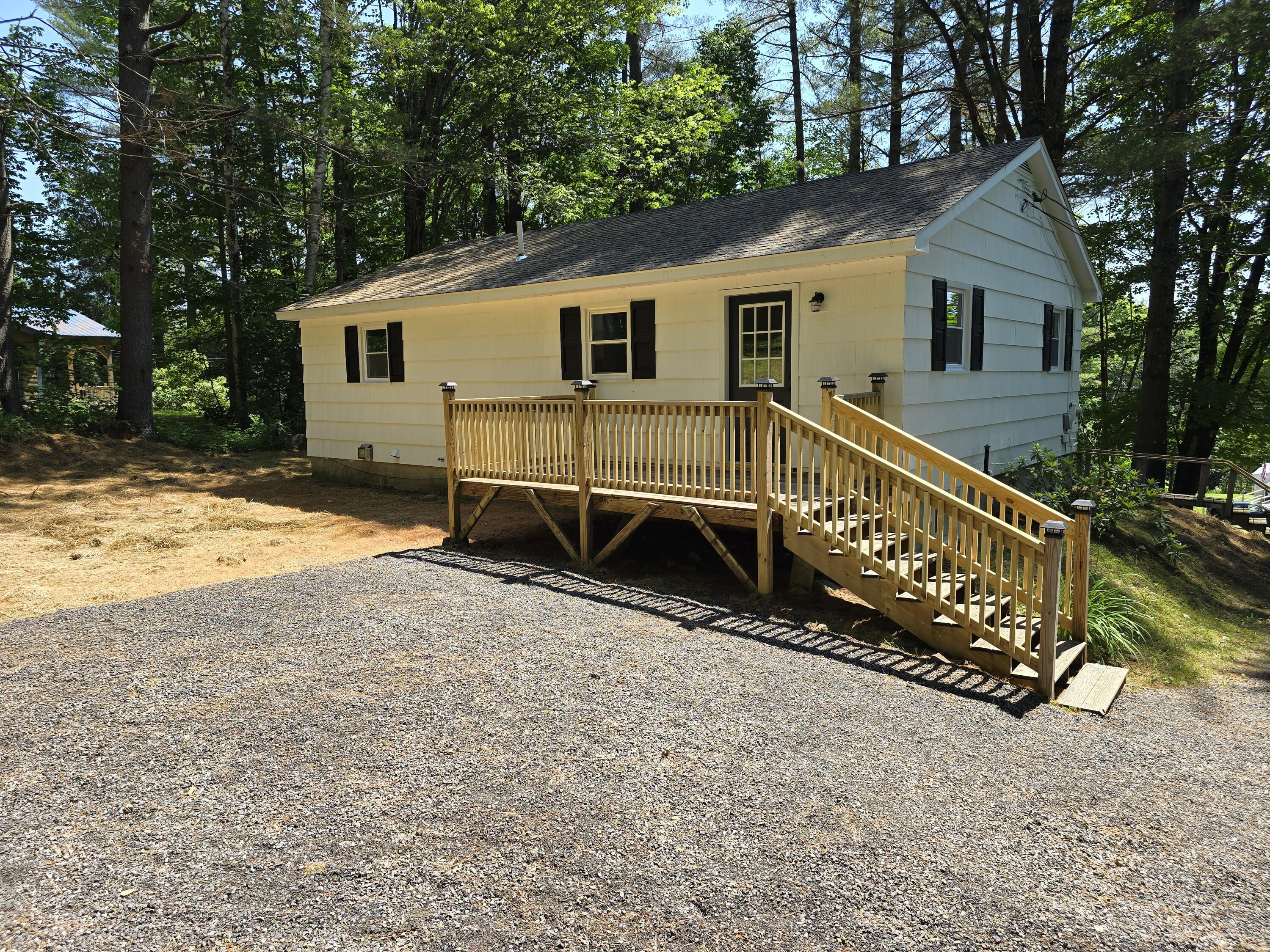 207 Belgrade Road Oakland, ME 04963 - Photo 5 of 50 1000006743