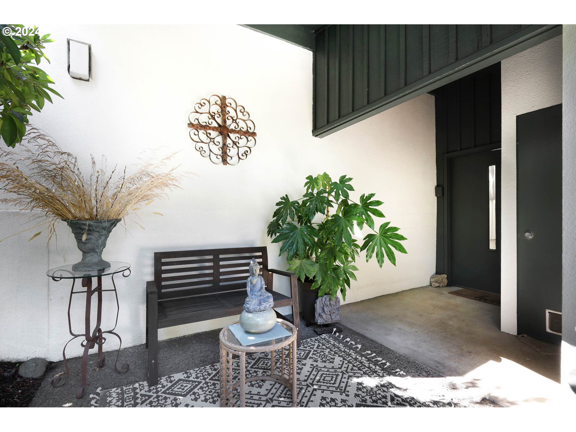 1625 Braeman Village Eugene, OR 97405 - Photo 4 of 41 a view of outdoor space with garden