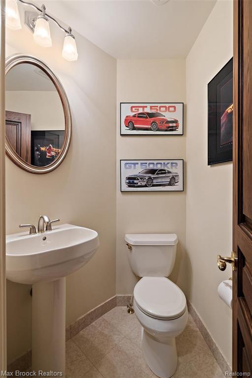 28501 West 14 Mile Road Farmington Hills, MI 48334 - Photo 49 of 67