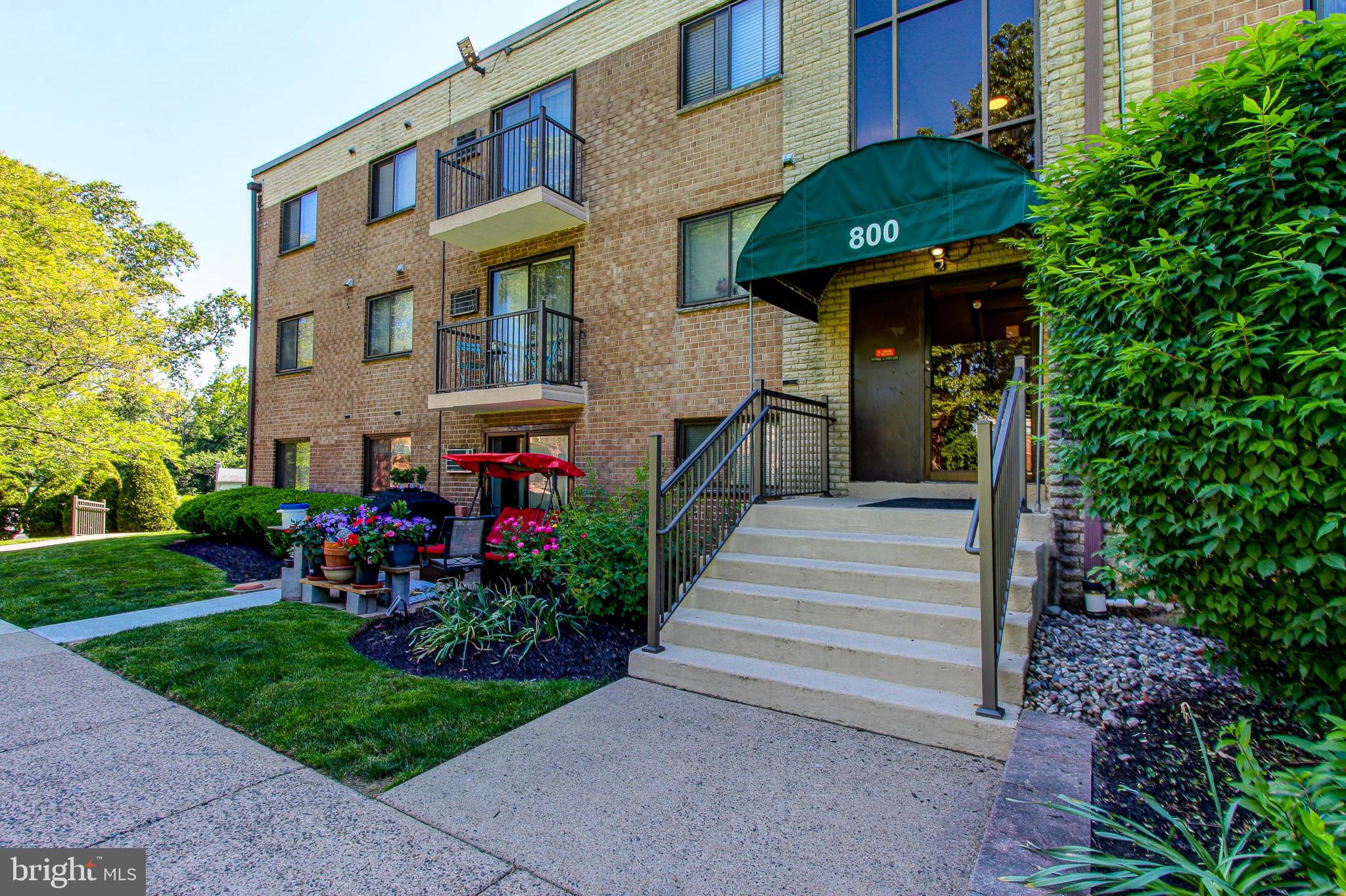 1575 West Street Road, Unit 832 Warminster, PA 18974 - Photo 2 of 18 Secure entrance to building