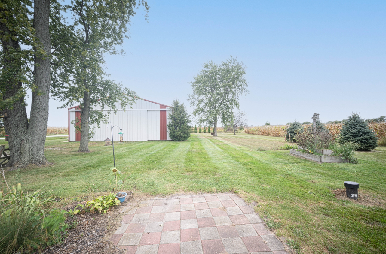 7287 East 2250S Road St. Anne, IL 60964 - Photo 16 of 19 Gallery Image 16