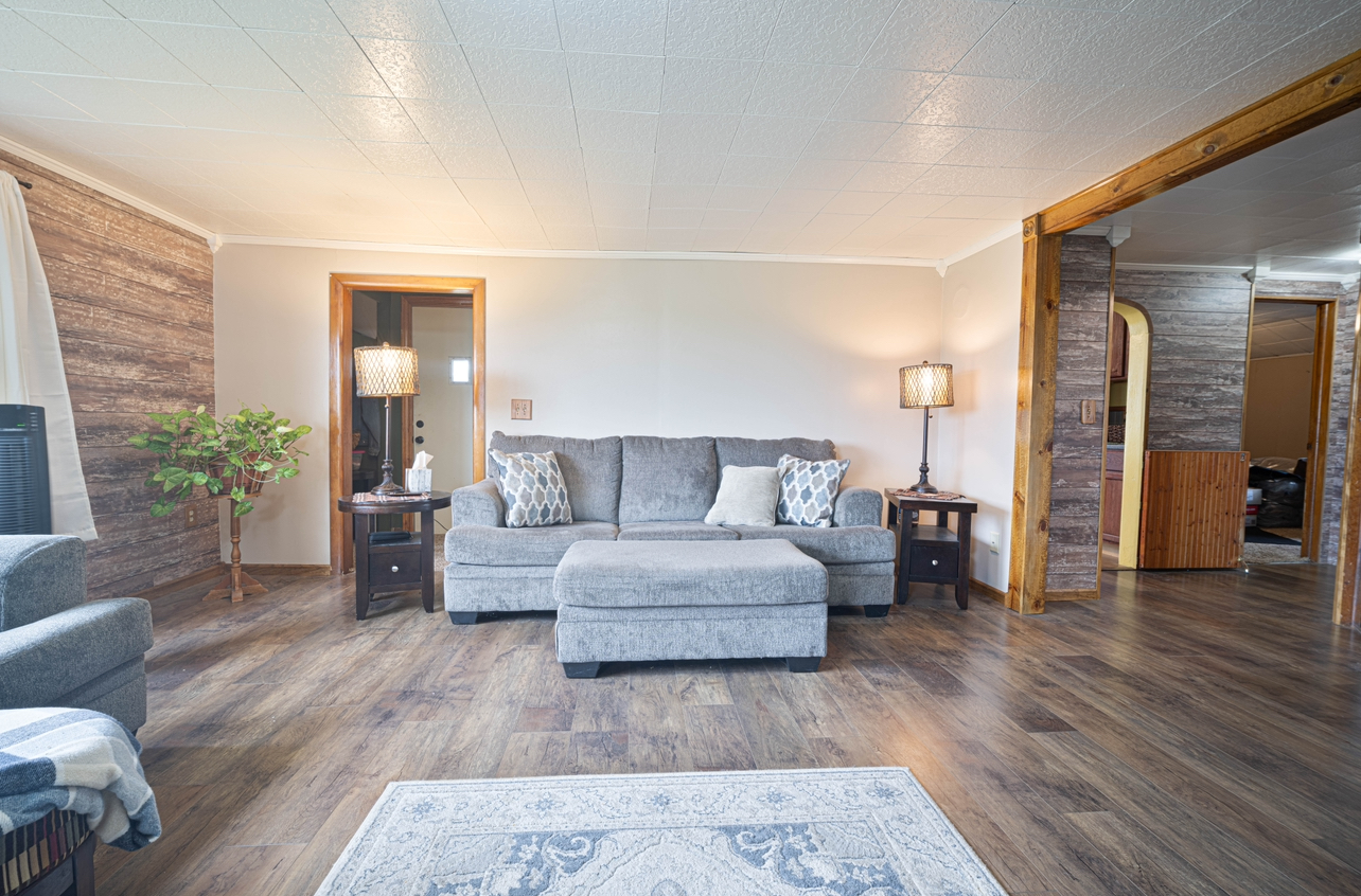 7287 East 2250S Road St. Anne, IL 60964 - Photo 3 of 19 Gallery Image 3