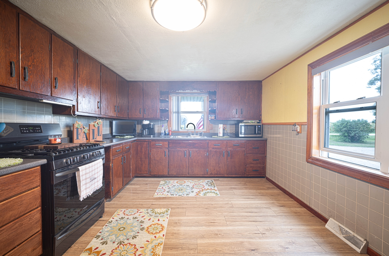 7287 East 2250S Road St. Anne, IL 60964 - Photo 5 of 19 Gallery Image 5