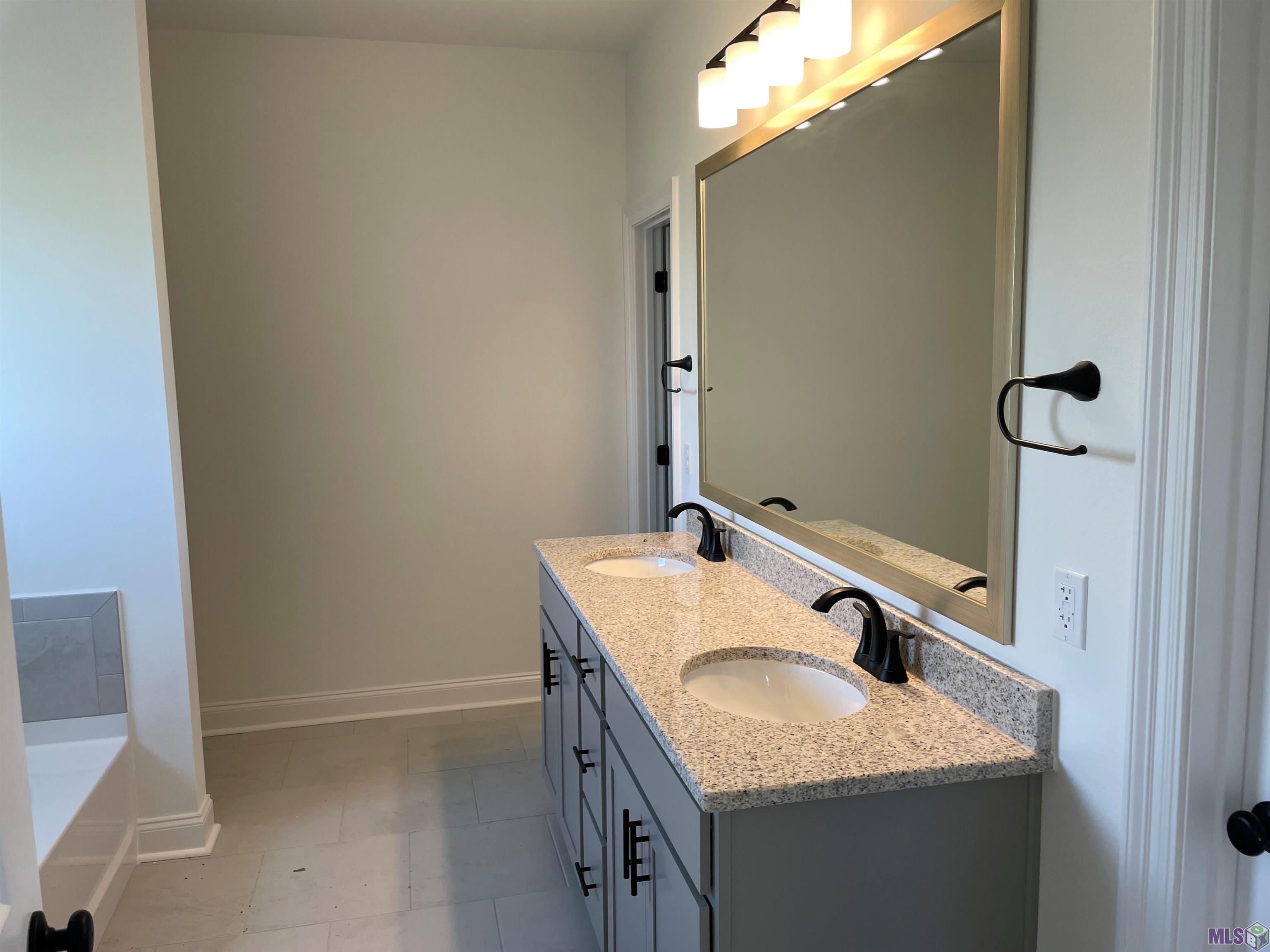 368 Rue Evangeline Houma, LA 70364 - Photo 5 of 7