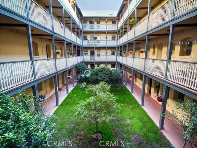 $220,000 | 800 Pacific Avenue, Unit 309, Long Beach, CA 90813