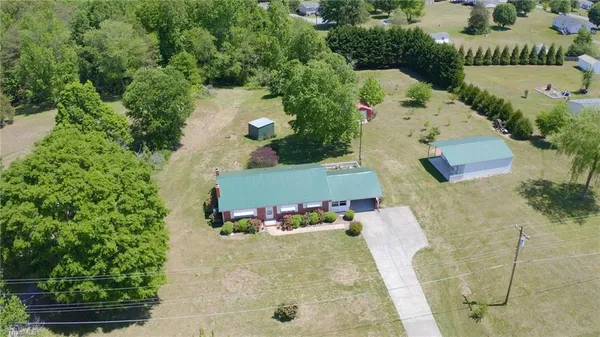 $289,500 | 4485 Nc Highway East, Walnut Cove, NC 27052