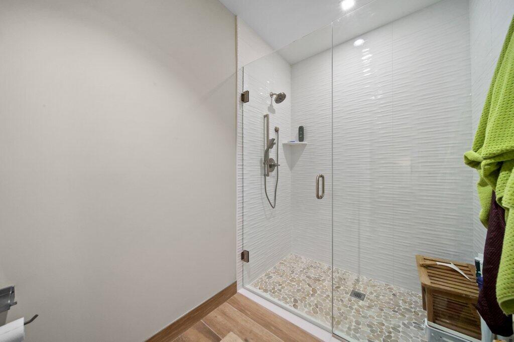 41 Southwest Seminole Street, Unit 205 Stuart, FL 34994 - Photo 21 of 35 primaryshower1.jpg-SMALL