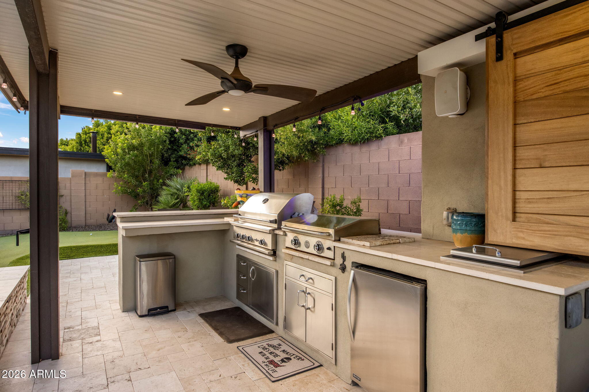 1732 East Gillcrest Road Gilbert, AZ 85298 - Photo 14 of 63 Fantastic Backyard Kitchen!