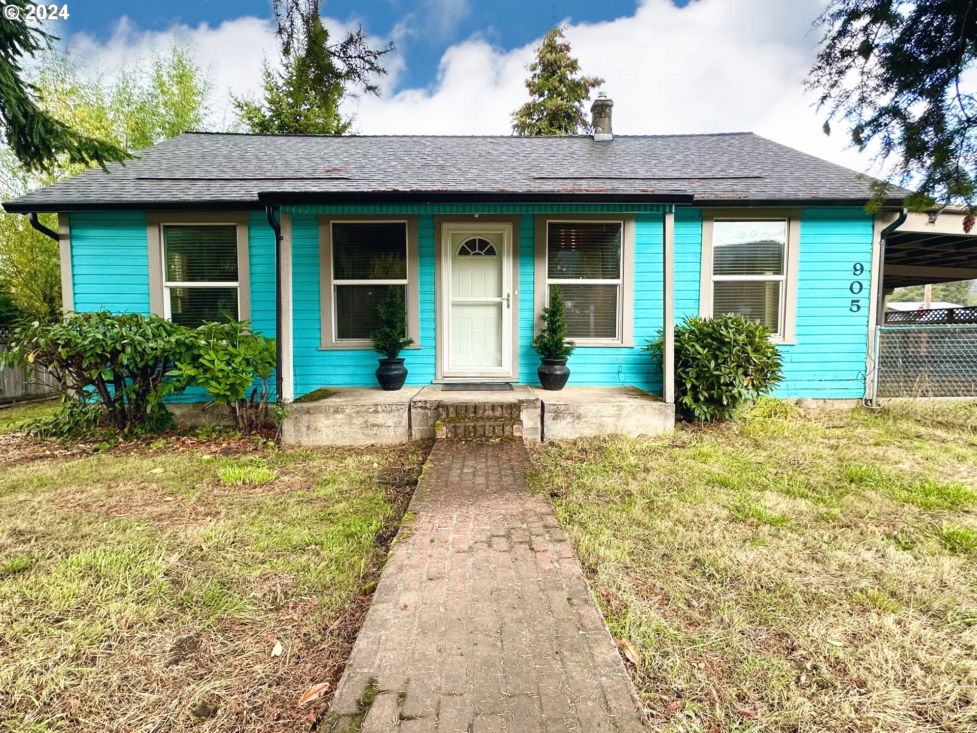 905 Front Street Lyons, OR 97358 - Photo 1 of 27 Gallery Image 1