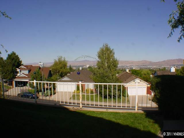 2330 Overlook Court Reno, NV 89509 - Photo 3 of 13 Photo 3