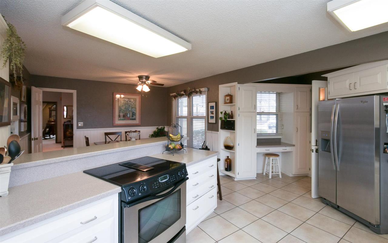 1511 Amana Road Northwest Amana, IA 52203 - Photo 10 of 25 Gallery Image 10