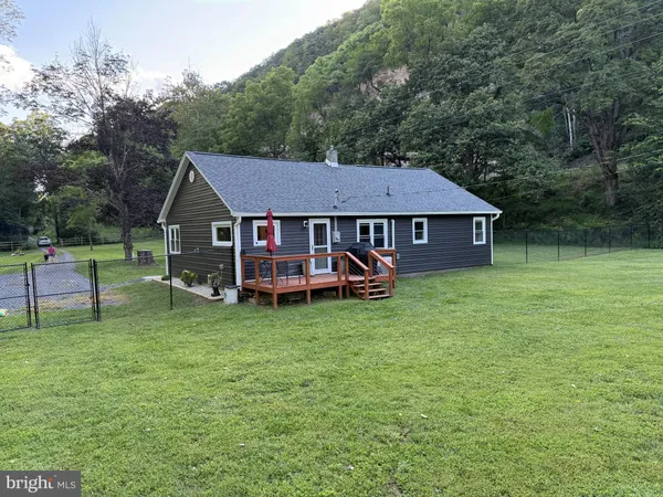 $320,000 | 9173 South Fork Road, Moorefield, WV 26836