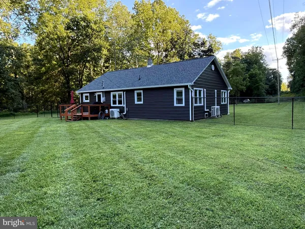 $320,000 | 9173 South Fork Road, Moorefield, WV 26836