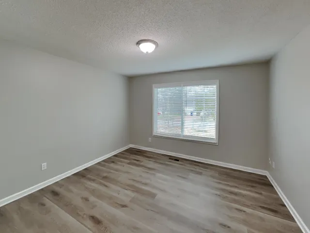 $1,999 | 437 Bradford Circle, Columbia, TN 38401