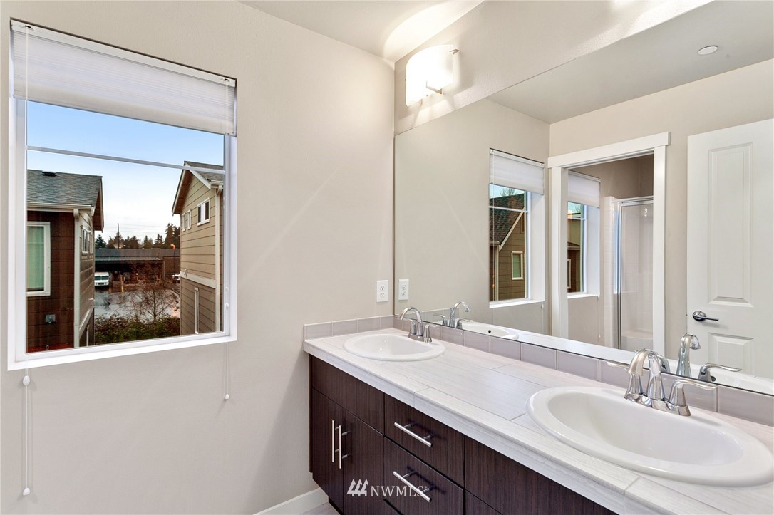 4314 Northeast 3rd Street, Unit LOT30 Renton, WA 98059 - Photo 19 of 25