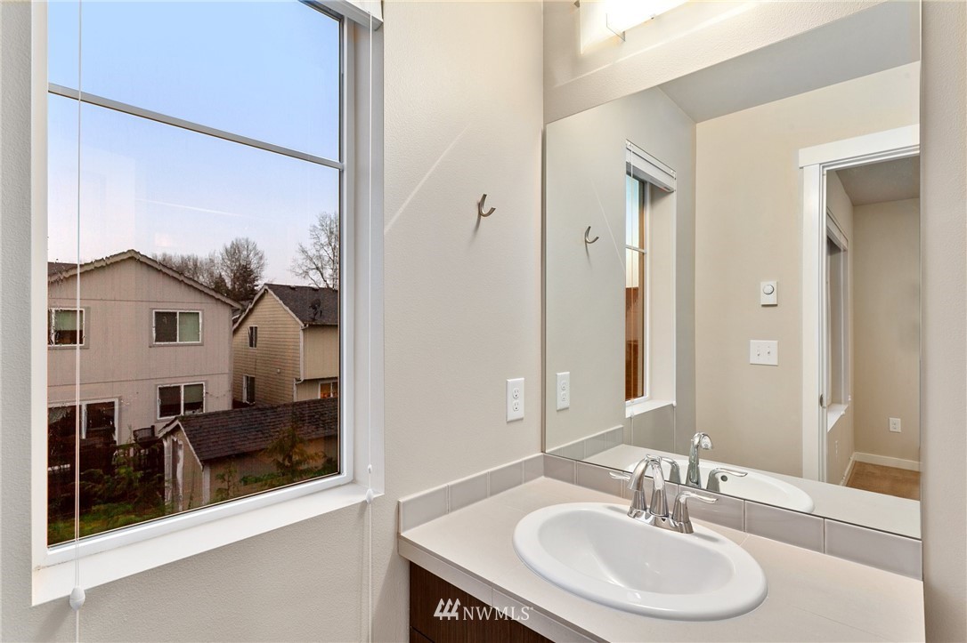 4314 Northeast 3rd Street, Unit LOT30 Renton, WA 98059 - Photo 22 of 25