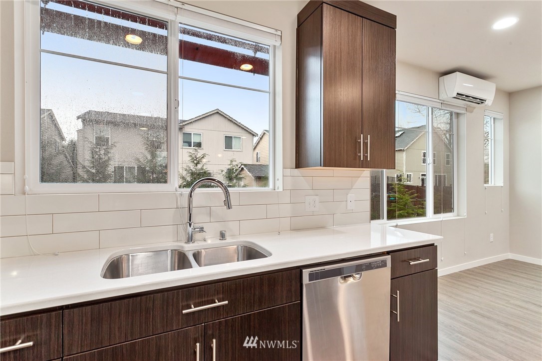 4314 Northeast 3rd Street, Unit LOT30 Renton, WA 98059 - Photo 5 of 25