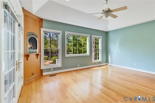 $776,000 | 51 Grand Villa Drive, Weems, VA 22576