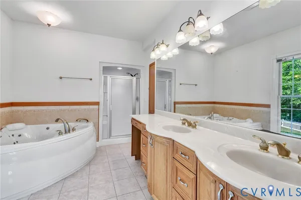 $776,000 | 51 Grand Villa Drive, Weems, VA 22576