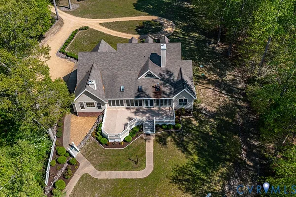 $776,000 | 51 Grand Villa Drive, Weems, VA 22576