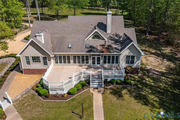 $776,000 | 51 Grand Villa Drive, Weems, VA 22576