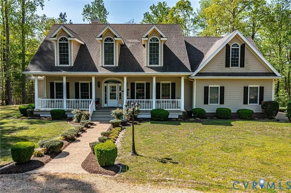 $776,000 | 51 Grand Villa Drive, Weems, VA 22576