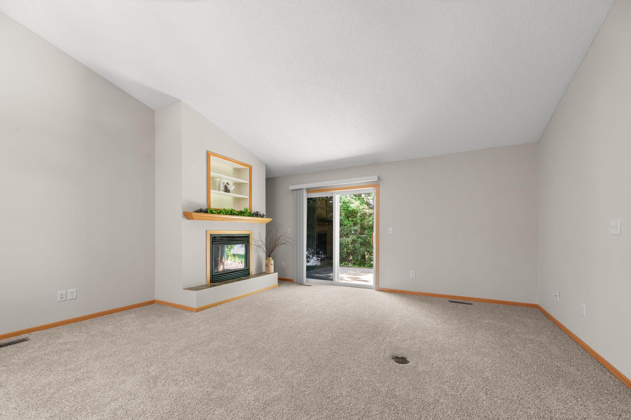 74 Crown Pointe Curve Hudson, WI 54016 - Photo 9 of 24