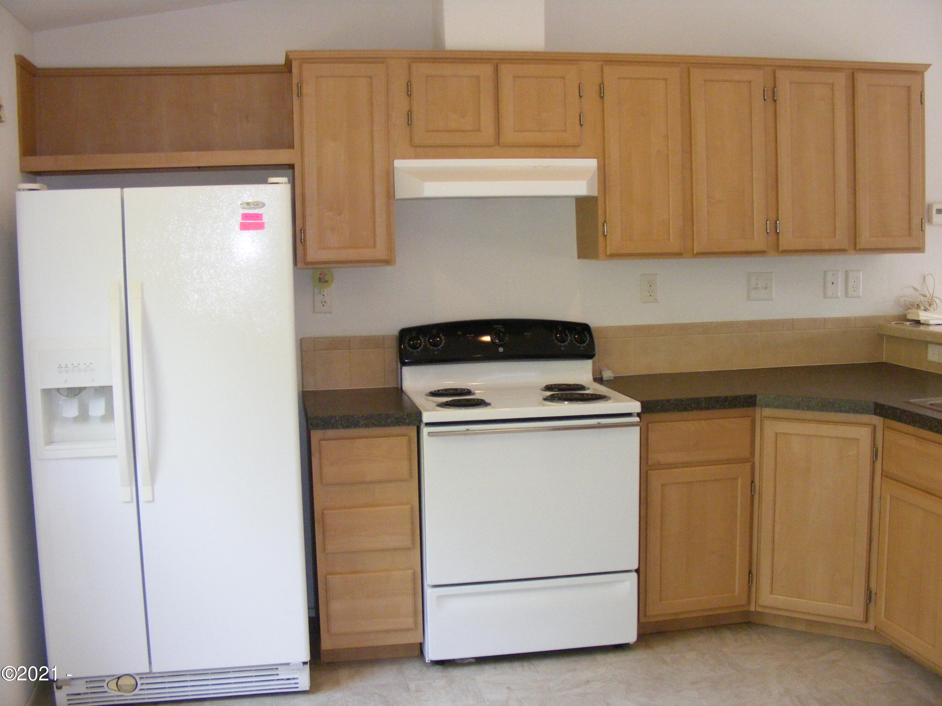 2120 Southeast Sturdevant Road Toledo, OR 97391 - Photo 12 of 16 Appliances