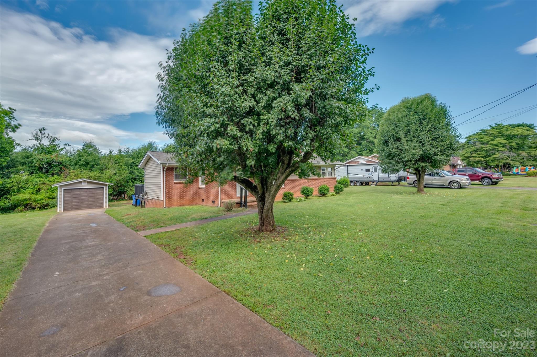 157 Crestview Street Rutherfordton, NC 28139 - Photo 2 of 33 a view of a park with large trees