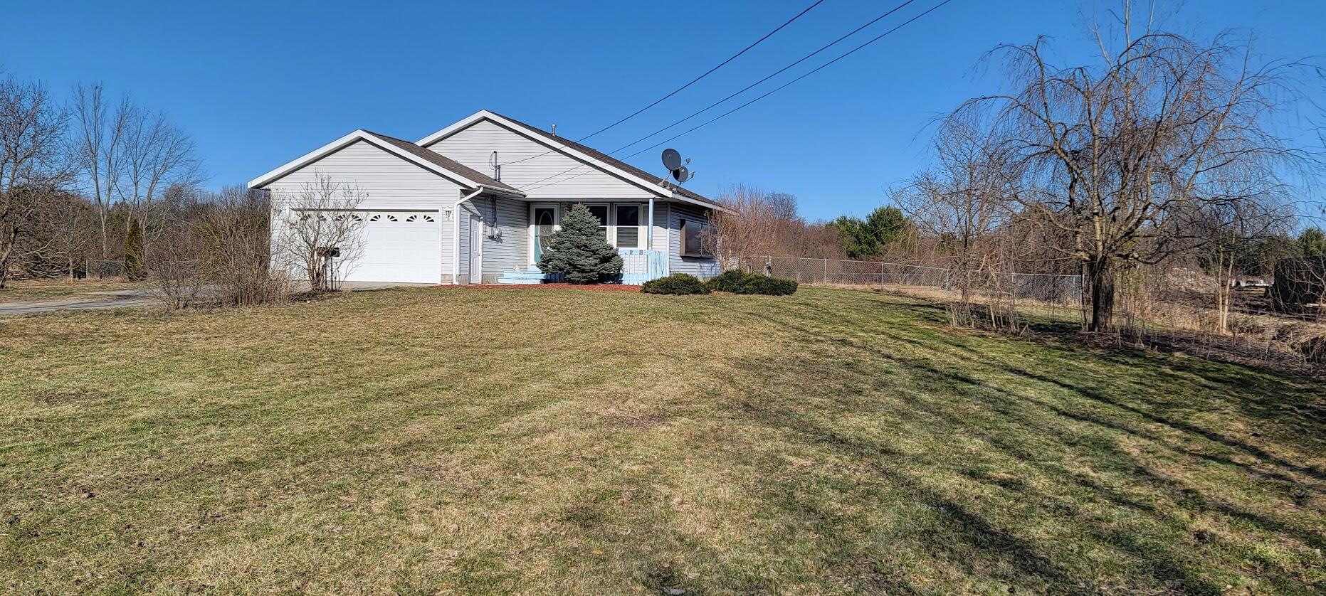 3168 Pillon Road Muskegon, MI 49445 - Photo 5 of 34 20230327_175822