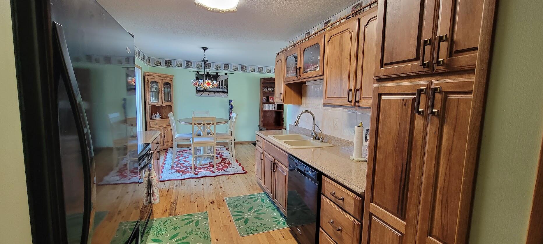 3168 Pillon Road Muskegon, MI 49445 - Photo 8 of 34 20230327_181127