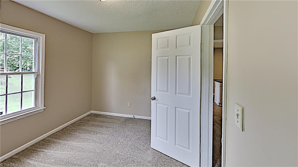 304 Druid Street High Point, NC 27265 - Photo 8 of 12 Gallery Image 8