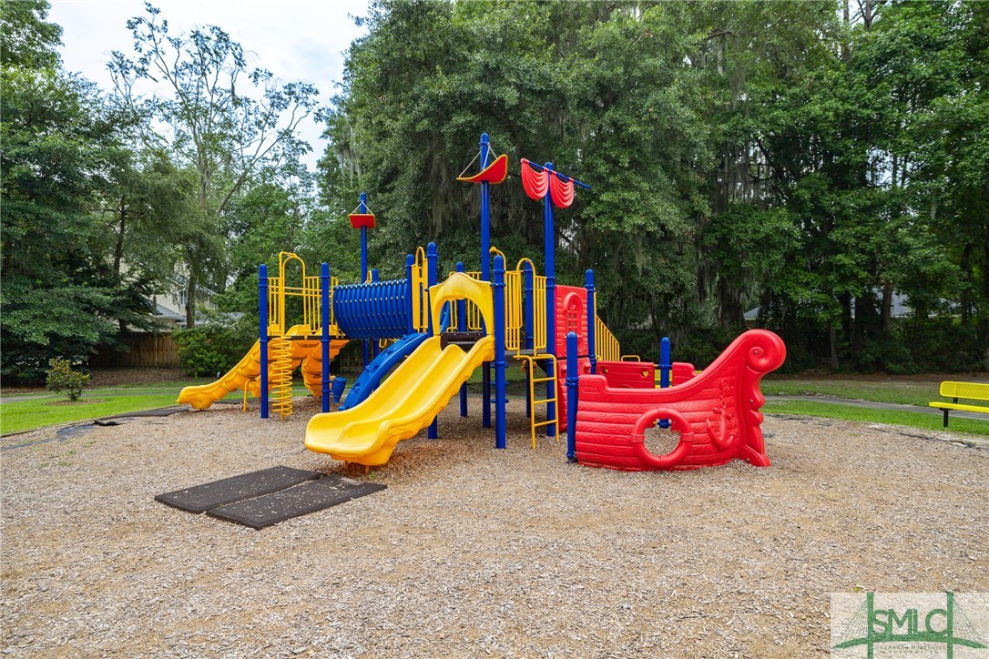 110 Brompton Road Savannah, GA 31410 - Photo 41 of 43