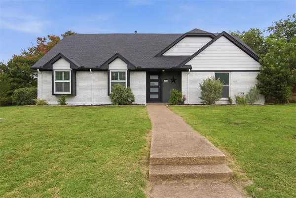$579,900 | 1705 Hatherly Drive, Plano, TX 75023
