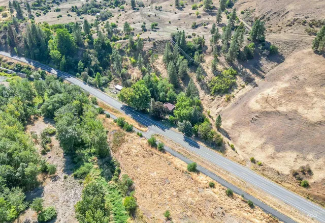 $548,000 | 1701 State Highway 3, Kendrick, ID 83537