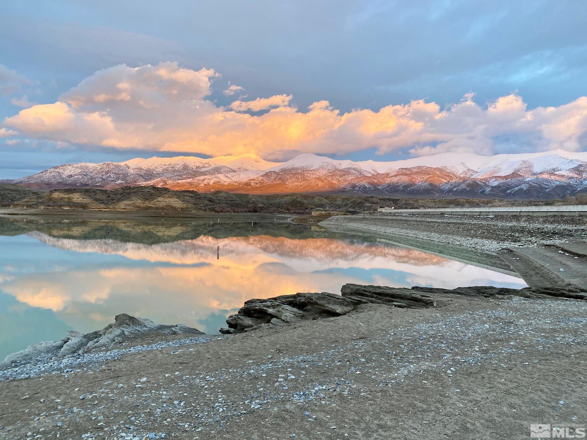 22580 Button Lake Trail, Unit 202 Lovelock, NV 89419 - Photo 28 of 29 a view of lake with mountain