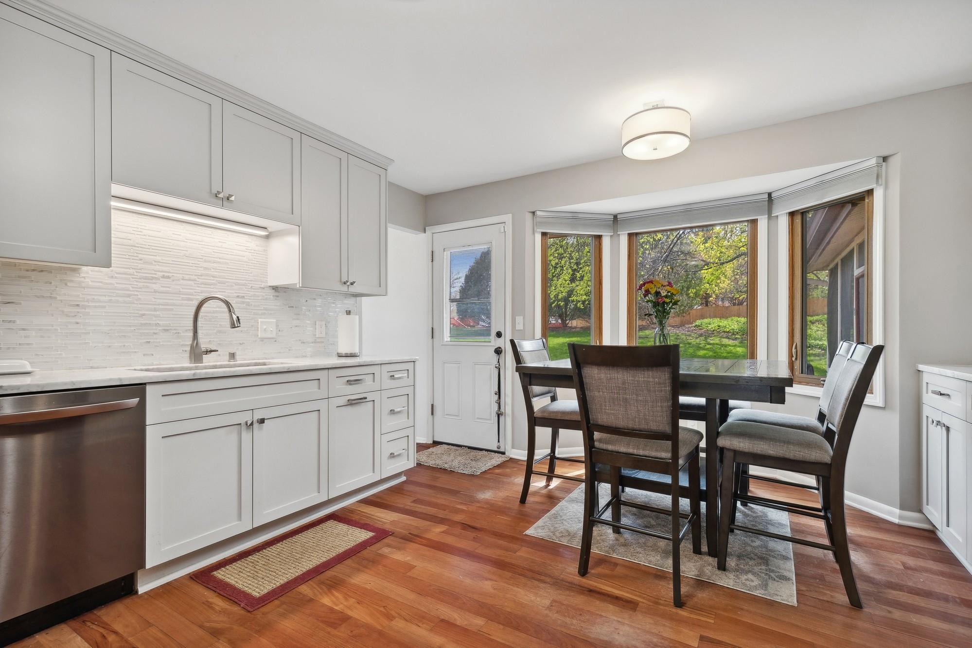 8604 Darnel Road Eden Prairie, MN 55344 - Photo 5 of 22 Gallery Image 5